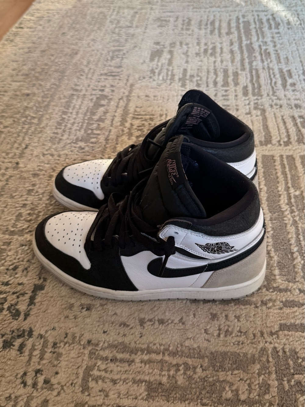 Air Jordan 1 Retro High OG ‘Stage Haze’ - Picture 4 of 4